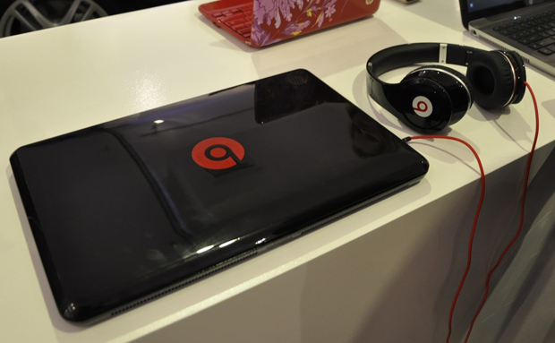 HP будет использовать бренд Beats Audio до конца 2015 года
