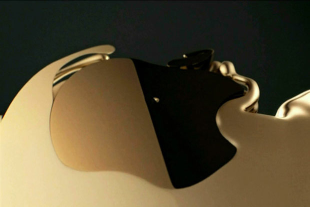 Apple получила эксклюзивный доступ к жидкому металлу до 2016 года