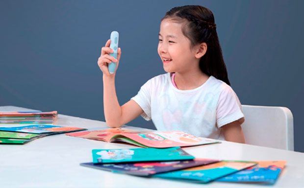 Xiaomi выпустила детскую ручку, рассказывающую сказки и обучающую языку