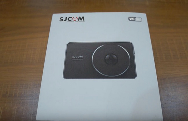 SJCAM представила видеорегистратор SJ DASH