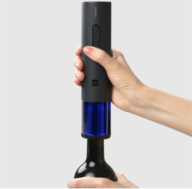 Xiaomi выпустила электронный штопор для вина Electric Wine Opener