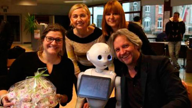 В Европе усыновили робота и дали ему гражданство