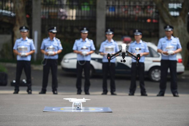 Беcпилотные дроны приступают к патрулированию