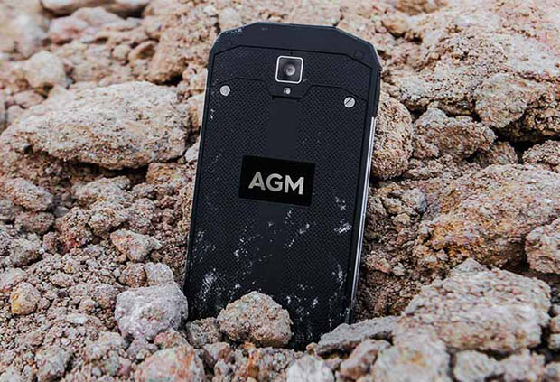 AGM выпустила лайт-версию смартфона-внедорожника AGM A8
