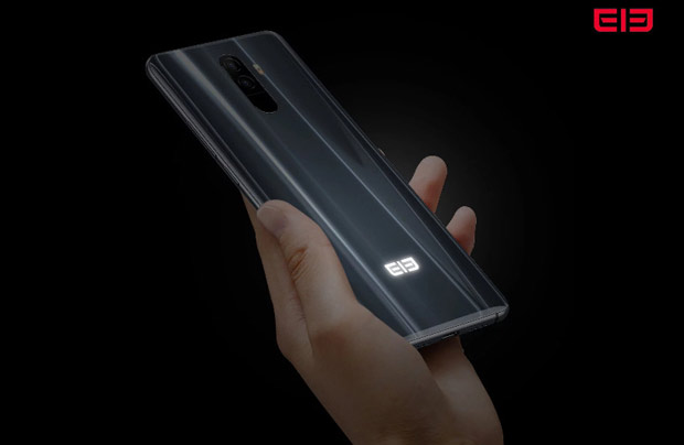 Elephone S9 имеет светящийся логотип
