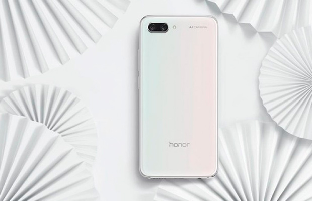 Huawei выпустила Honor 10 GT в цвете Lily White