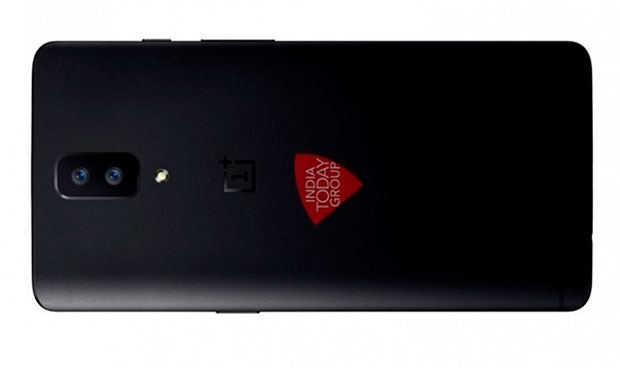 OnePlus 5 замечен с двойной основной камерой