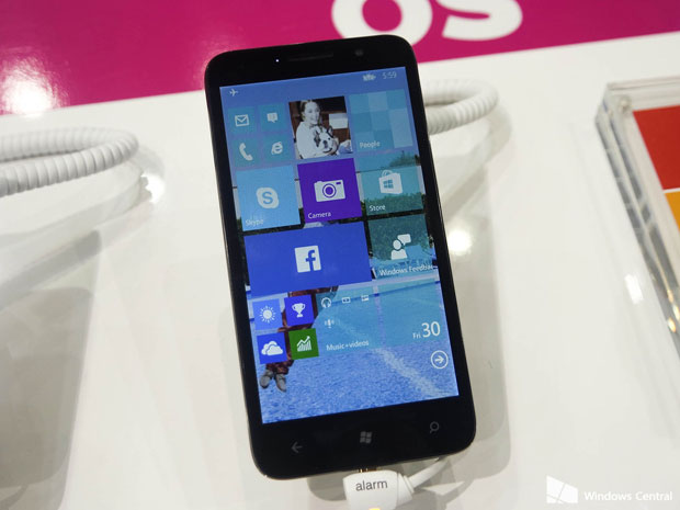 Alcatel выпустит смартфон на Windows 10 Mobile к концу года