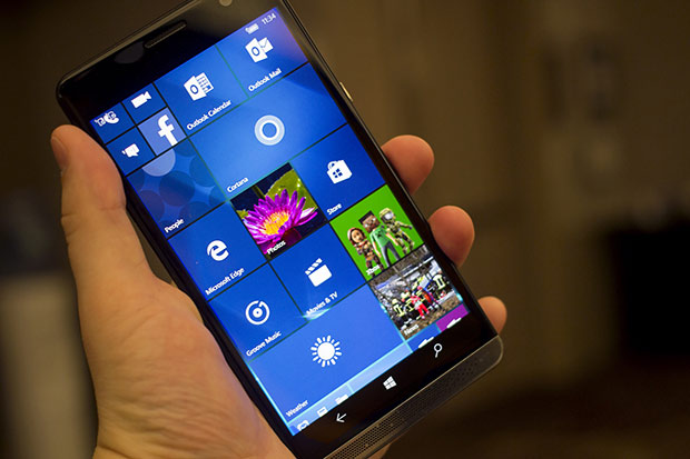 HP и Microsoft представят новый смартфон на Windows 10