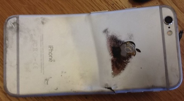 Деформированный iPhone 6 загорелся в кармане владельца