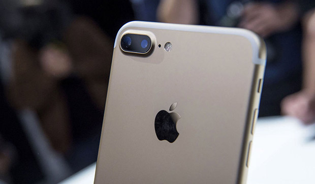 iPhone 7 предзаказали рекордное количество раз