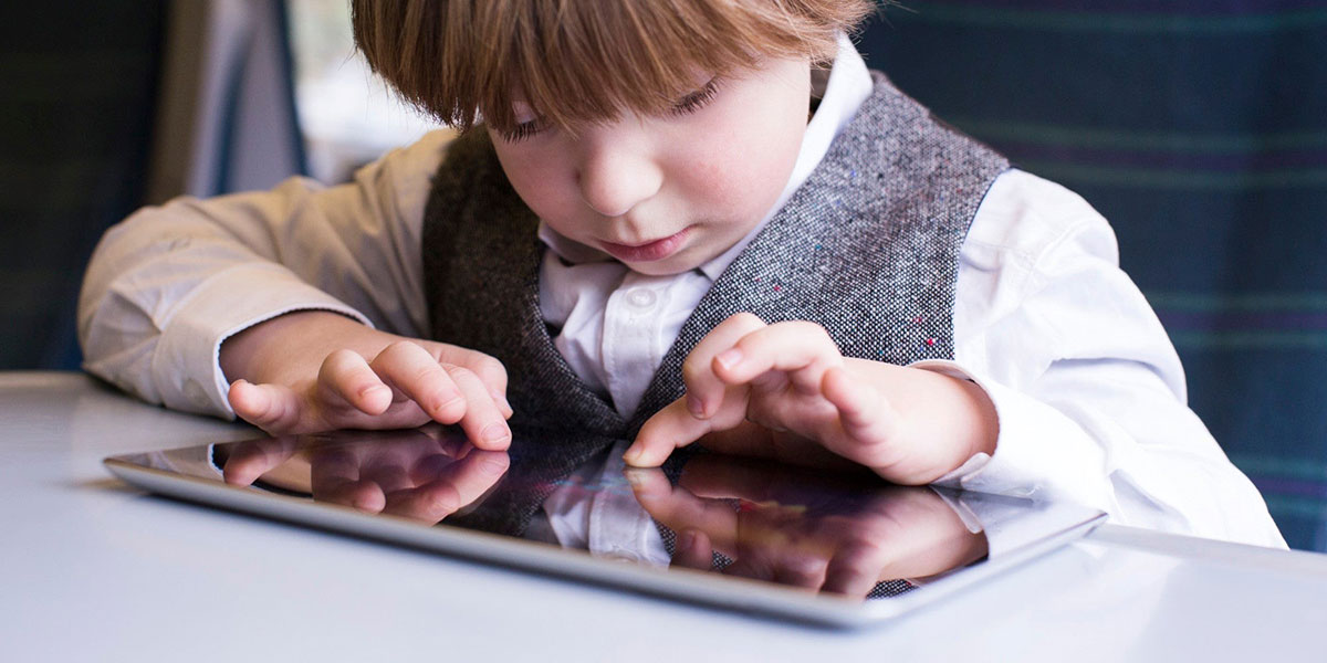 Ребенок, играя на iPad матери, потратил на внутриигровые покупки $16 000