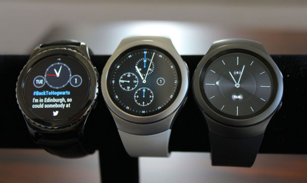 Samsung представила три новые модели смарт-часов Gear S2
