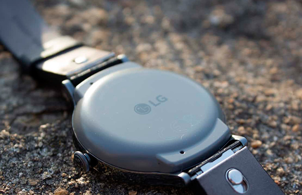 LG выпустит гибридные смарт-часы со Snapdragon 2100 и Wear OS