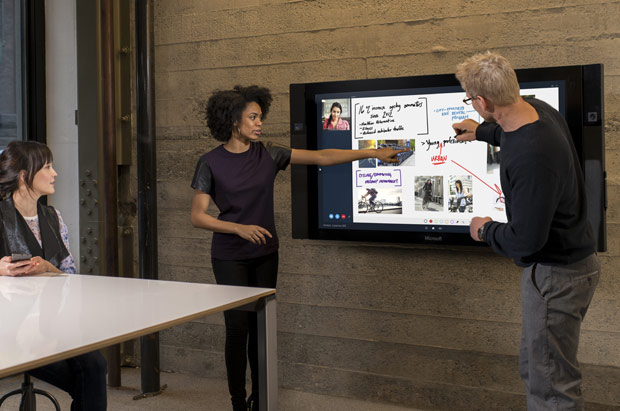 Microsoft поделилась подробностями о 84-дюймовом компьютере Surface Hub