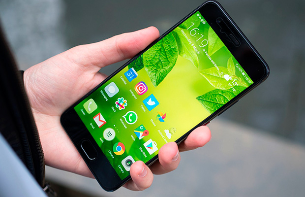 Huawei выпустит Android Oreo Beta для еще семи смартфонов