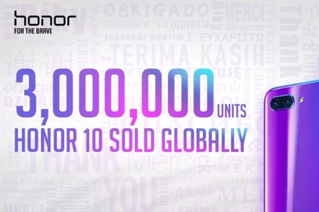 Honor продала 3 млн единиц смартфона Honor 10
