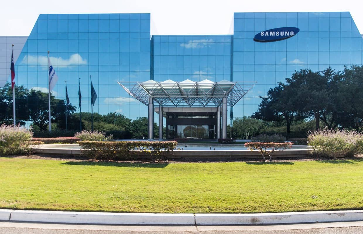 Samsung инвестирует $230 млрд в производство чипов в Южной Корее