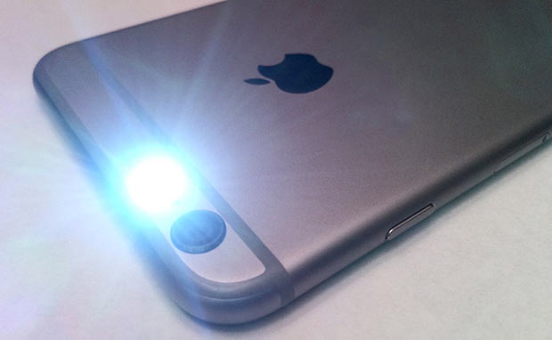 Используйте 3D Touch для настройки яркости фонарика в iOS 11