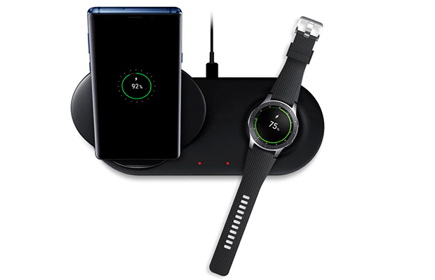 Samsung представила беспроводную зарядную станцию Wireless Charger Duo, которая может одновременно заряжать два устройства