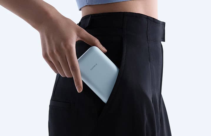 Представлен портативный аккумулятор Xiaomi Pocket Edition на 10 000 мАч со встроенным кабелем