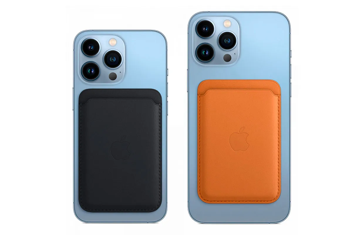 Для iPhone 12 и iPhone 13 выпущен аксессуар iPhone Leather Wallet with MagSafe