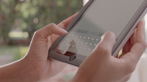 Phorm — чехол для iPad mini и iPhone 6 Plus с заполненными жидкостью клавишами