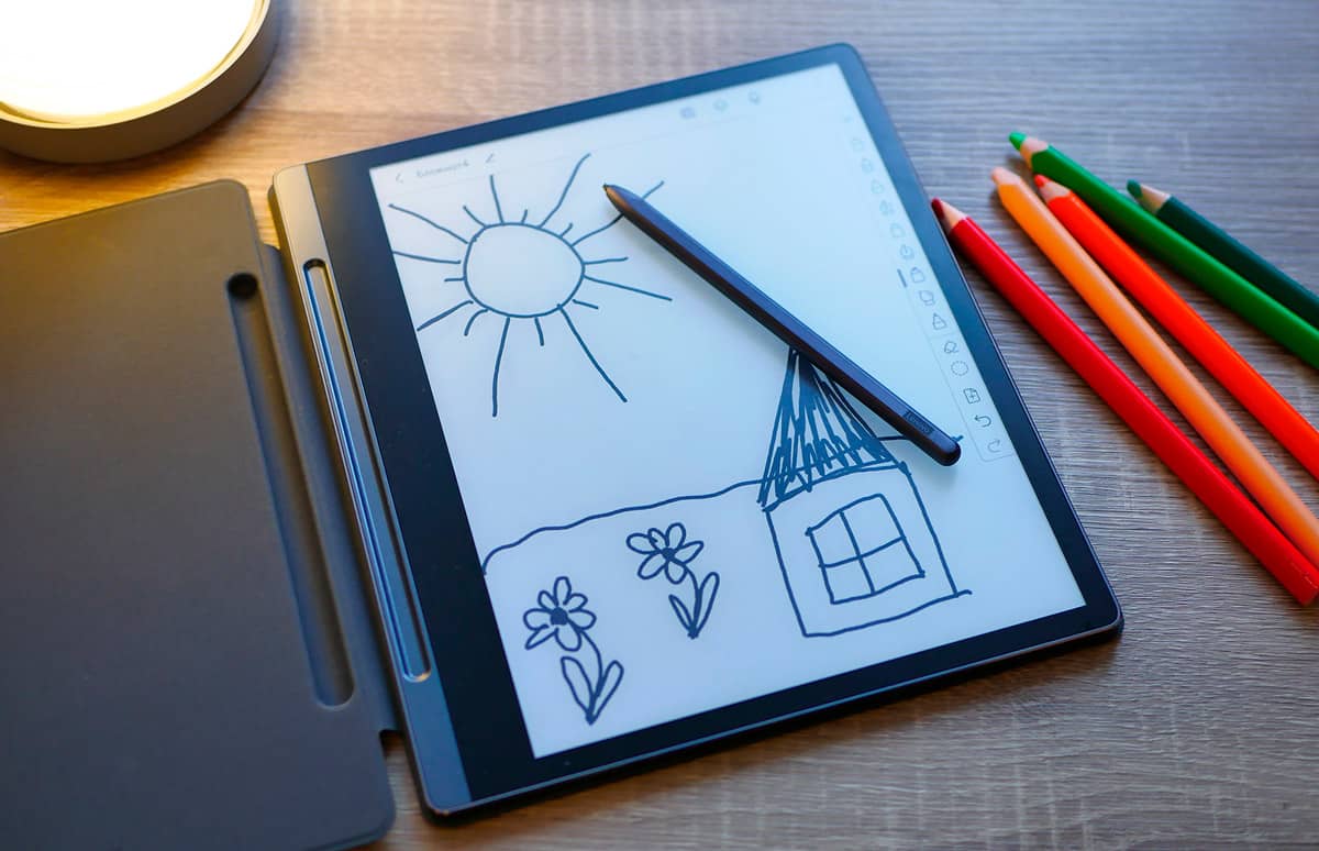 Обзор Lenovo Smart Paper: планшет-ридер с E Ink экраном и стилусом