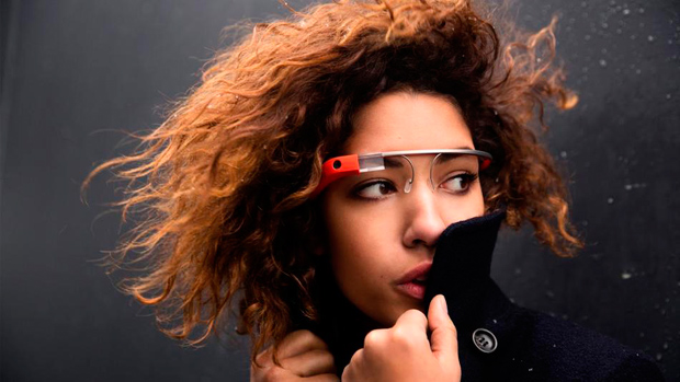 Первый взгляд на очки Google Glass [видео]