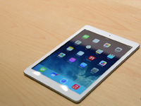 57% проданных планшетов Apple приходятся на iPad Air и iPad mini Retina