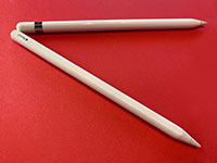 В разработке находится стилус Apple Pencil с чипом вместо батареи