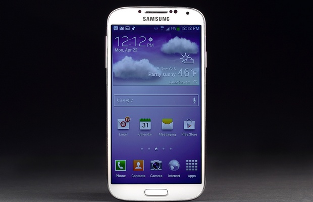 Samsung Galaxy S5 не будет иметь изогнутый дисплей