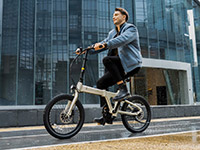 Представлен электрический складной велосипед ADO Air с легкой рамой