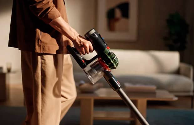 Представлен флагманский беспроводной пылесос Dyson V8 Cyclone