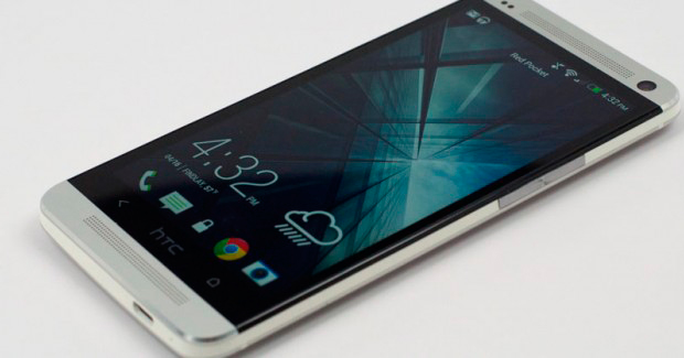 HTC представила смартфон One (M8) Dual SIM на две СИМ-карты