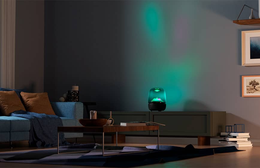 Представлена прозрачная акустическая система Harman Kardon Aura Studio 5