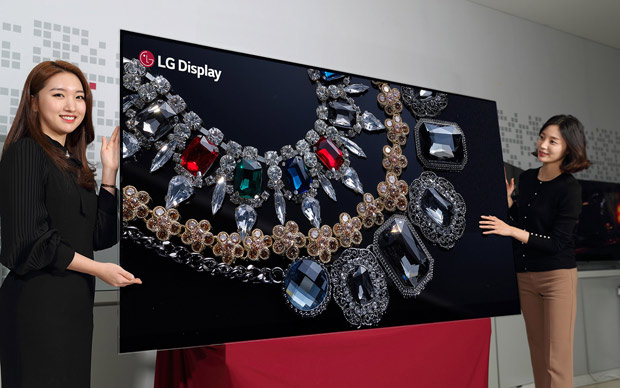 LG анонсировала первый в мире 88-дюймовый 8K OLED дисплей
