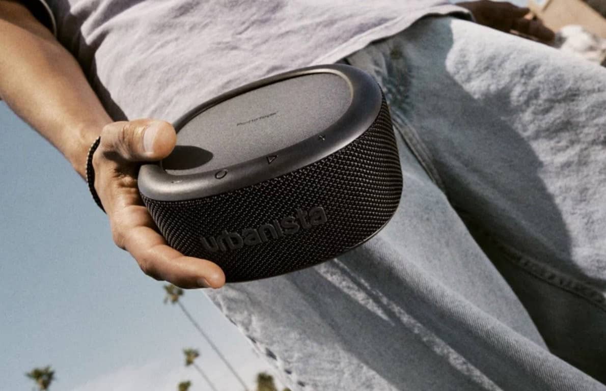 Urbanista выпустила Bluetooth-колонку Malibu с солнечной батареей