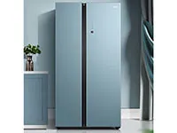 Midea выпустила смарт-холодильник на базе HarmonyOS