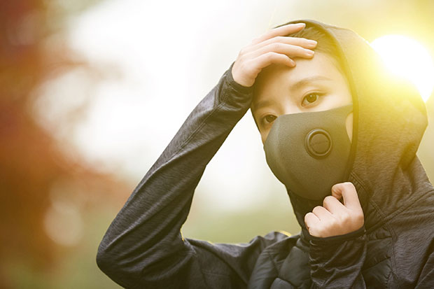 Xiaomi выпустила дешевую маску-респиратор Chi Light Haze Mask