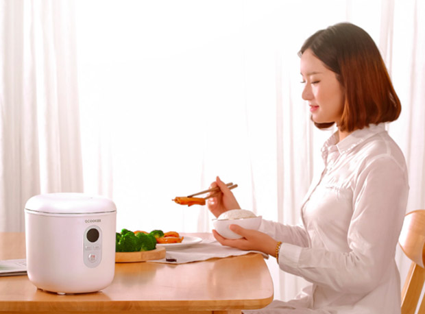 Xiaomi выпустила компактную рисоварку на 1.2 литра