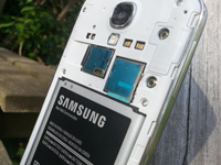 Если у вас возникли проблемы с батареей Galaxy S4, Samsung бесплатно ее заменит