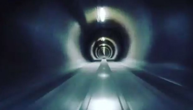 Маск разогнал капсулу Hyperloop до 310 км/ч