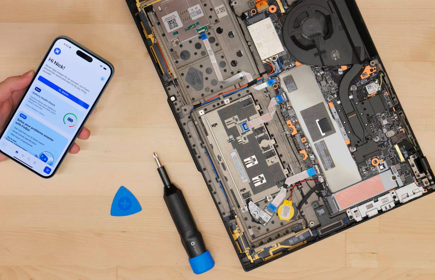 В App Store и в Play Store появилось приложение от iFixit