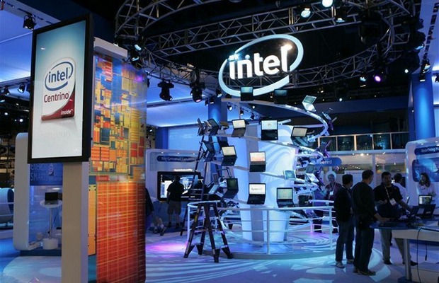 Intel планирует продать свой сервис интернет-телевидения OnCue за $500 млн.