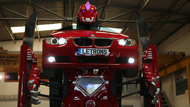 Letrons создала самого настоящего трансформера из рабочего BMW