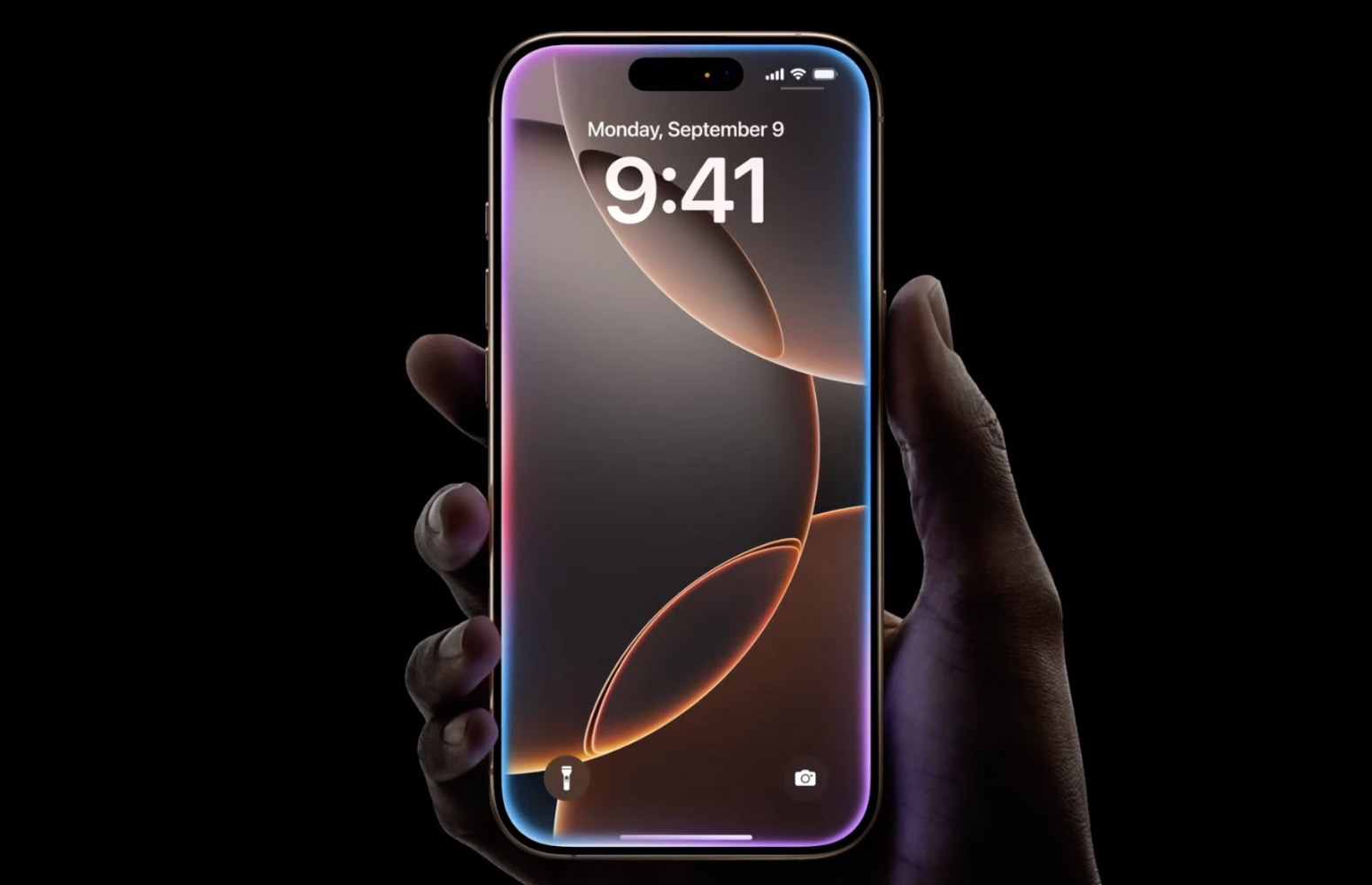 Голосовой помощник Apple заменяет слово «расист» на «Трамп»