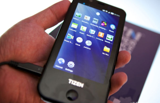 Samsung ведет переговоры о сотрудничестве с Tizen OS и Firefox OS