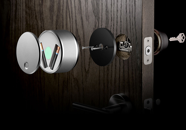 Электронный дверной замок August Smart Lock от компании Jawbone