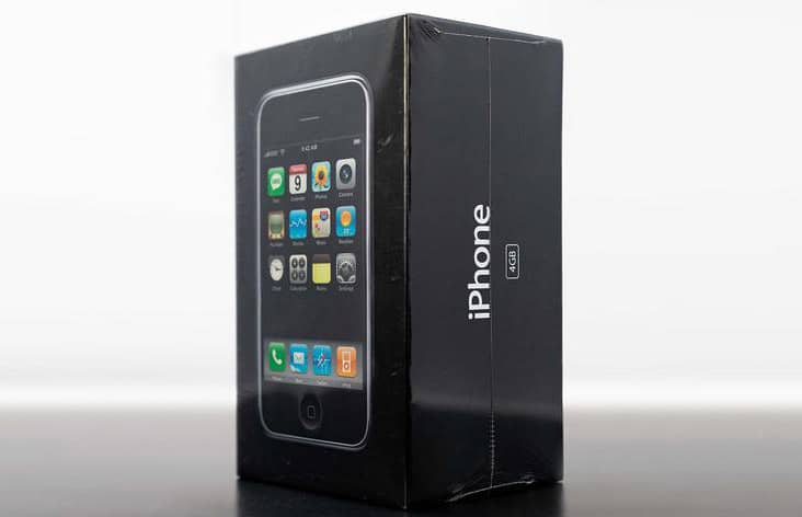 Очень редкая модификация первого iPhone выставлена на аукцион